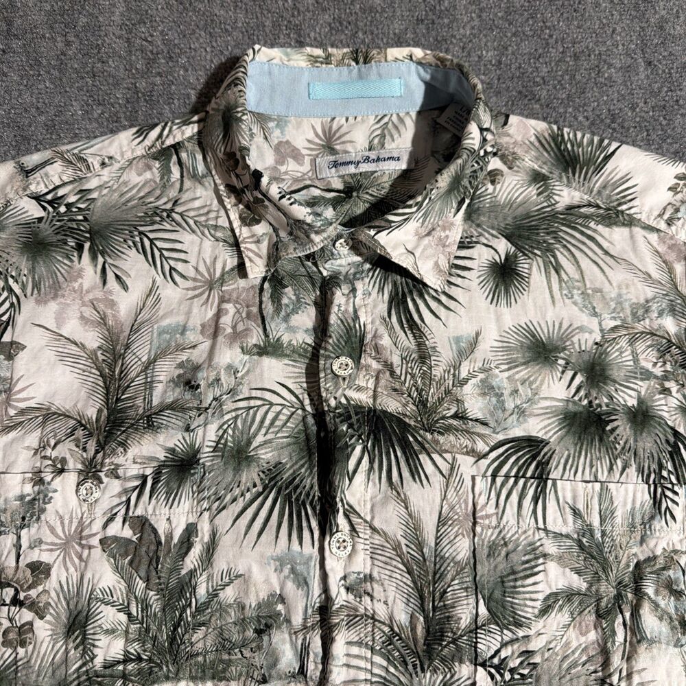Tommy Bahama Shirt Mens Large White Floral Short Sleeve Button Front Hawaiian